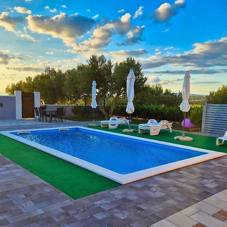 Holiday home Countryside - Pool - Big Terrace *