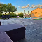 בית נופש Countryside - Pool - Big Terrace *