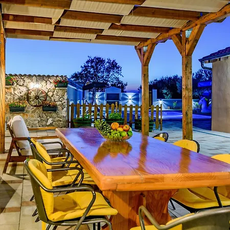 Countryside - Pool - Big Terrace