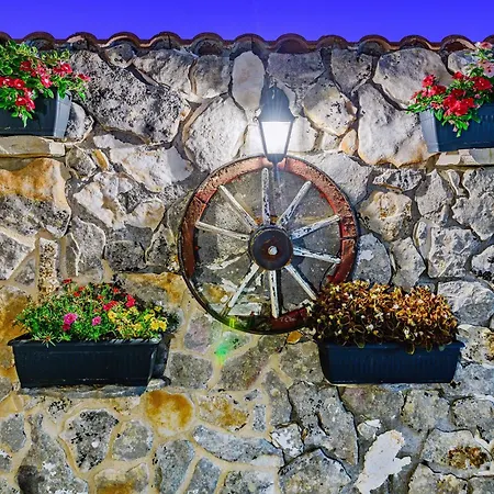 Holiday home Countryside - Pool - Big Terrace