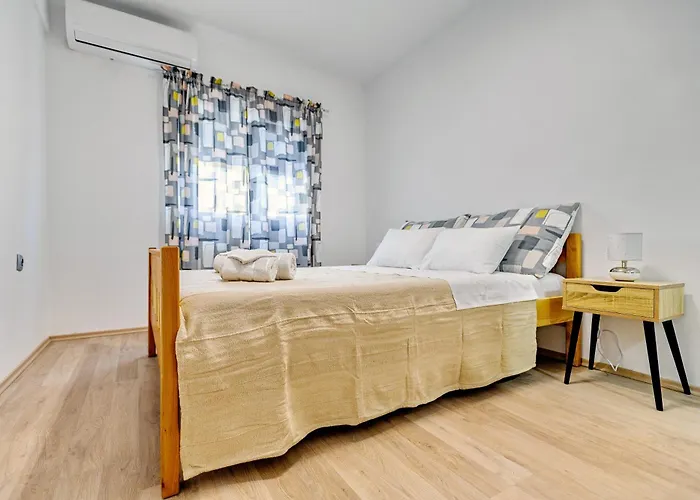 Countryside - Pool - Big Terrace