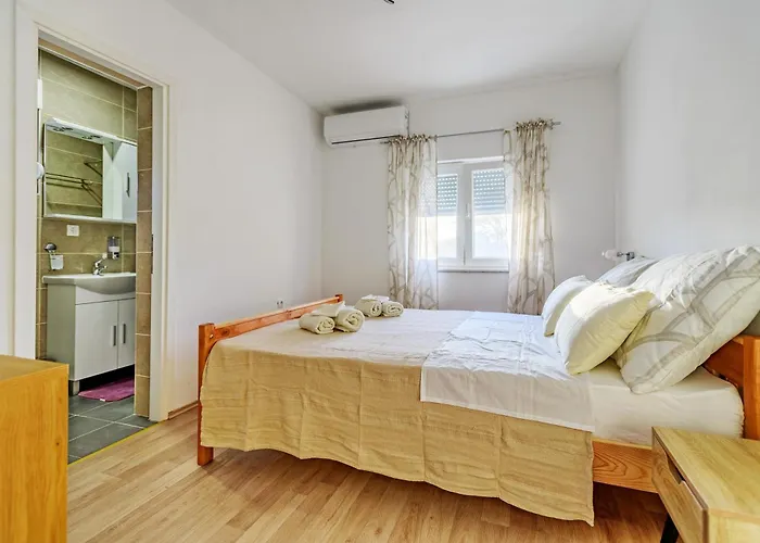 Countryside - Pool - Big Terrace 本科瓦茨