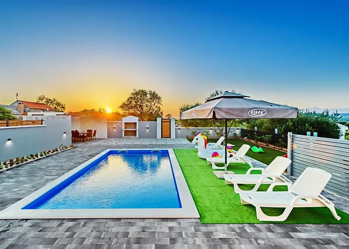 度假居 Countryside - Pool - Big Terrace *