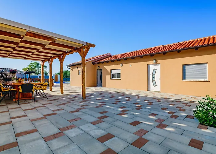 Countryside - Pool - Big Terrace